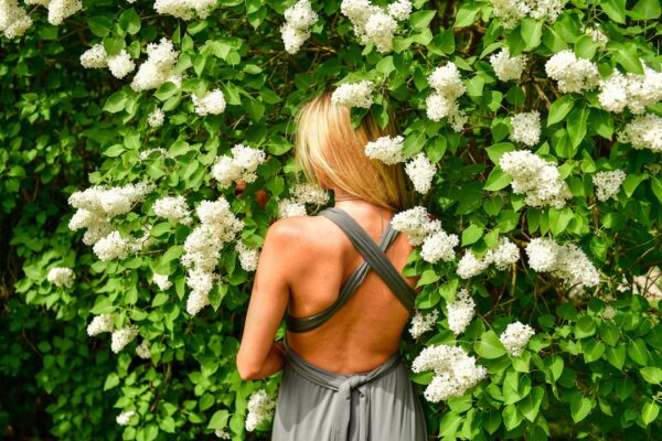 Best Backless Bras for Large Busts: What Actually Works for Support
