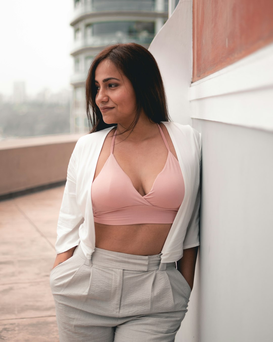 Longline Wirefree Bras for Bigger Chests: Do They Actually Stay Down?